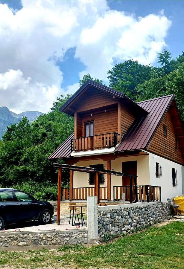Guest House Shtepiza テス エクステリア 写真